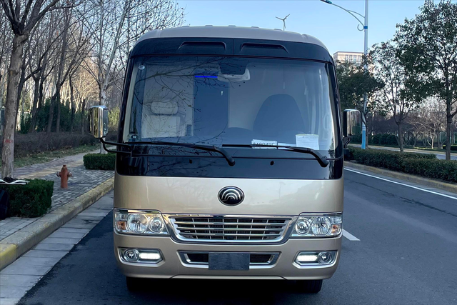 【廈門二手車】2017年12月_二手宇通客車 宇通t7 2017款 2.8t柴油手動